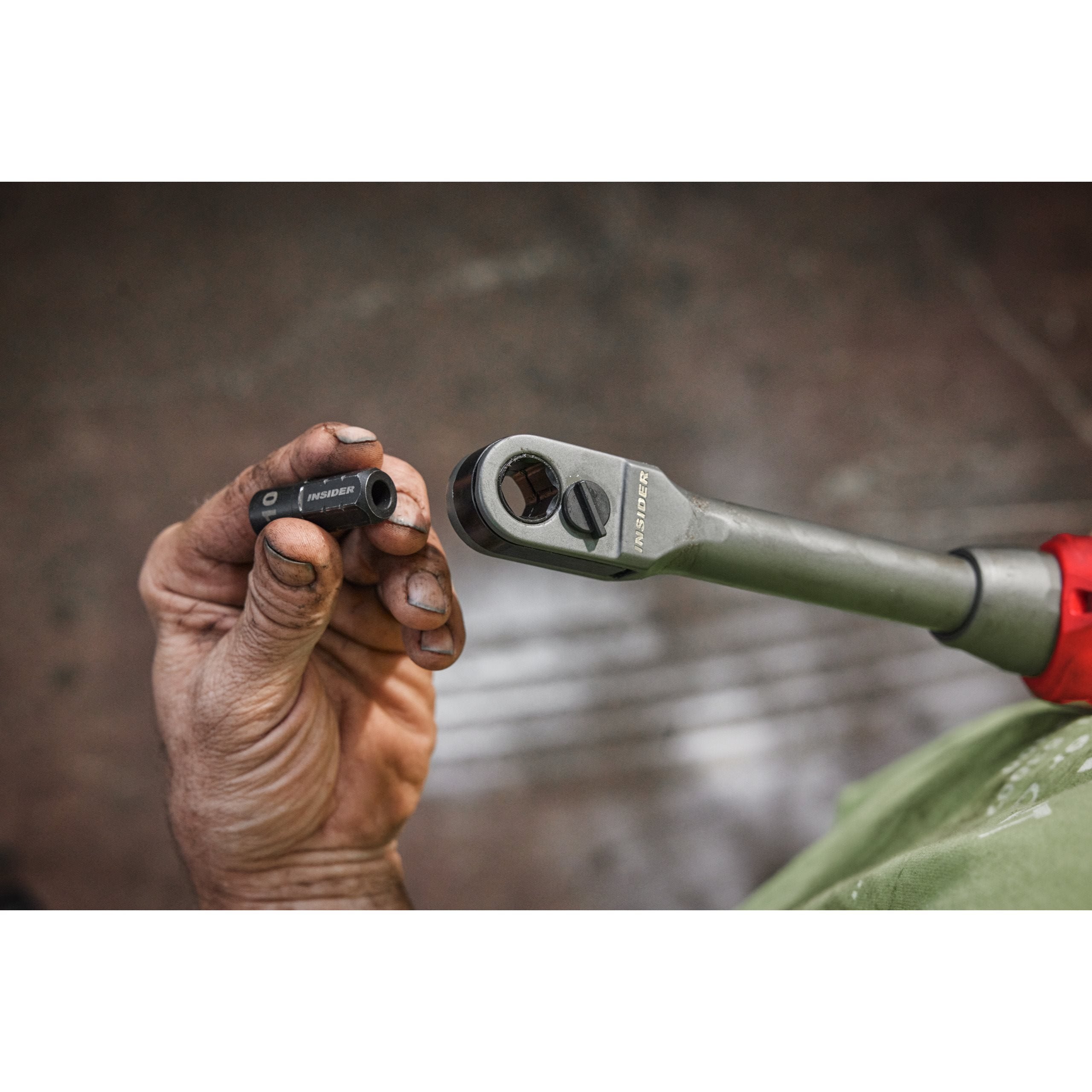 M12 FUEL™ INSIDER™ pass-through ratchet